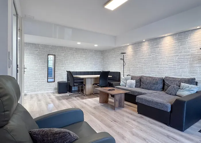 Lägenhet City-apartment Spreeufer Im Herzen Berlins